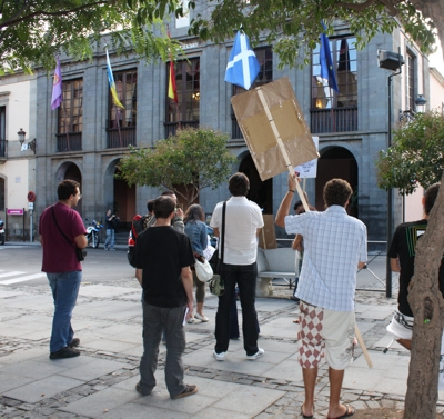 Piquete informativo en el Ayuntamiento de La Laguna
