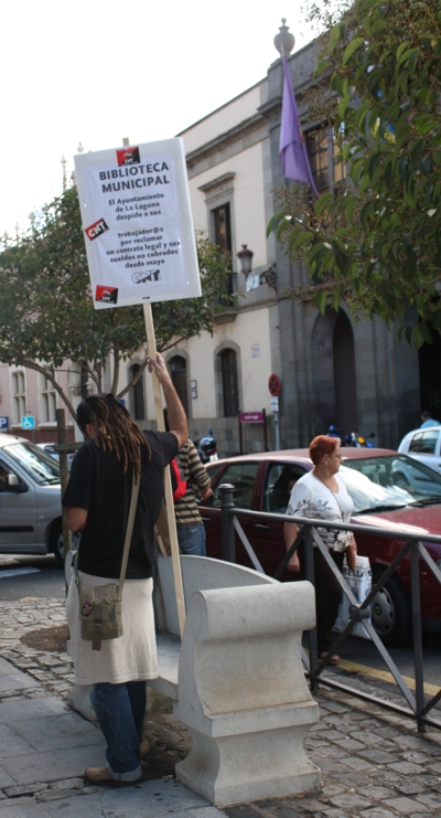 Piquete informativo en el Ayuntamiento de La Laguna